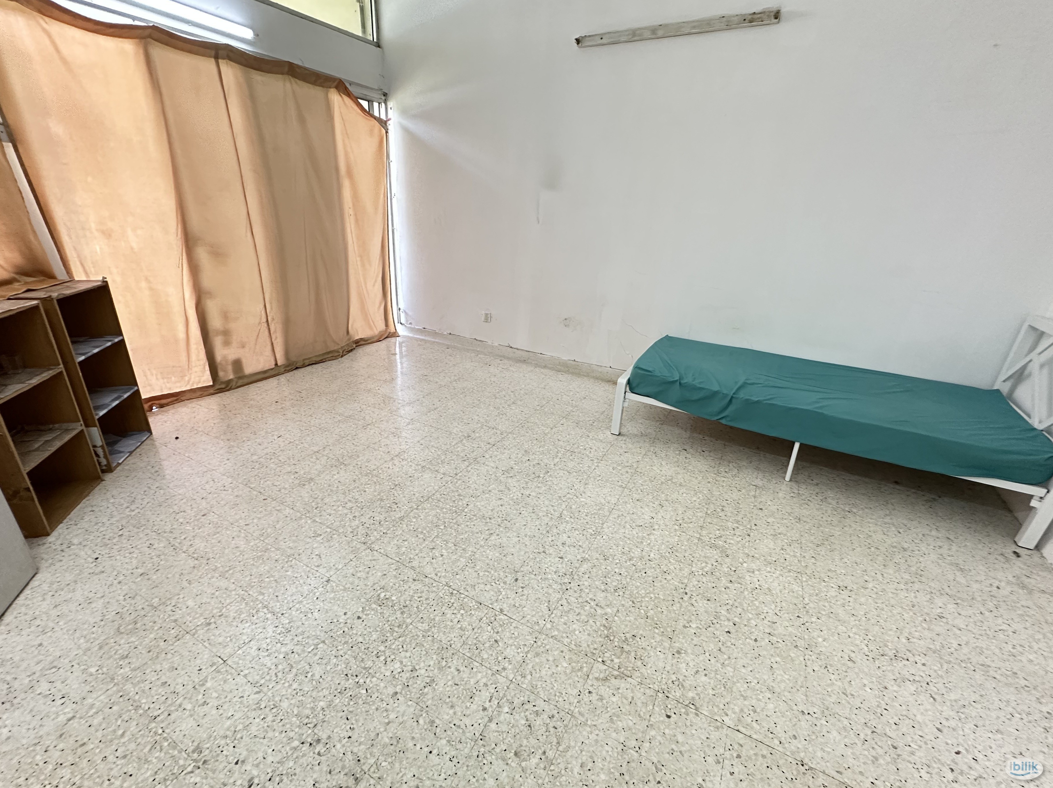 [ 100m to LRT | RM1 For 1st Month Rental | Promo ] ❤️‍🔥 Landed House Middle Room at Subang ‼️ - Image 2