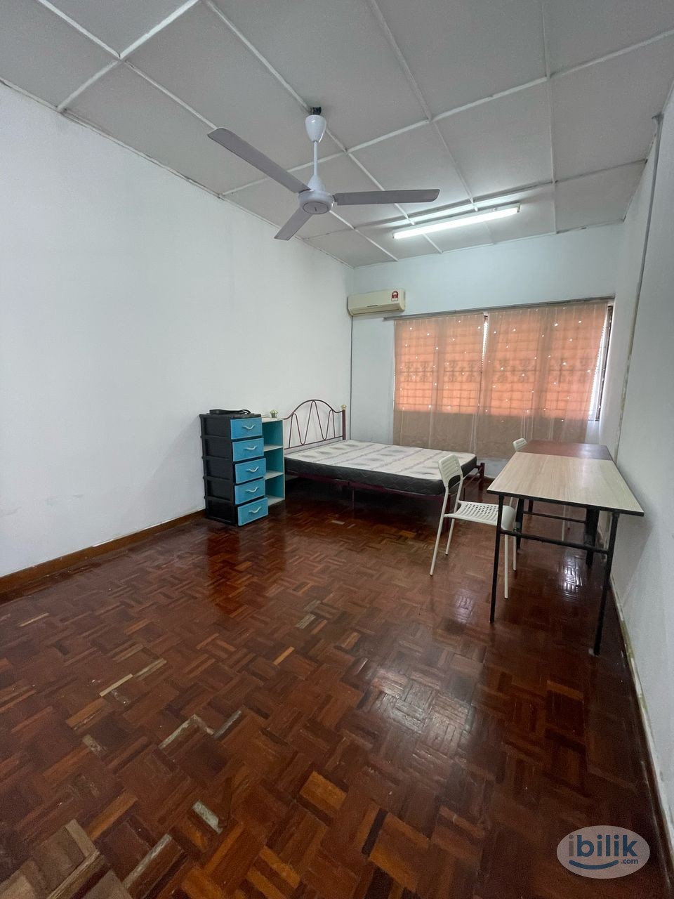 ⚡️⚡️LIMITED HUGE AND NICE MASTER ROOM WITH PRIVATE BATHROOM⚡️⚡️ at SS2, Petaling Jaya 💫 MOVE IN IMMEDIATELY 🎈 - Image 1