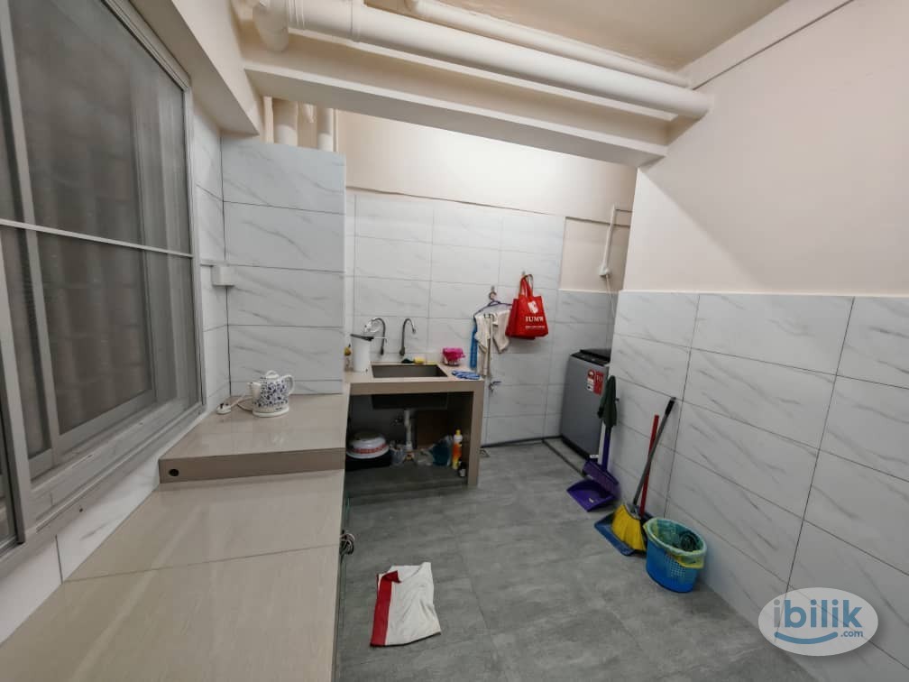 RM350 -Master Room at Taman Cheras Awana, Cheras - Image 4