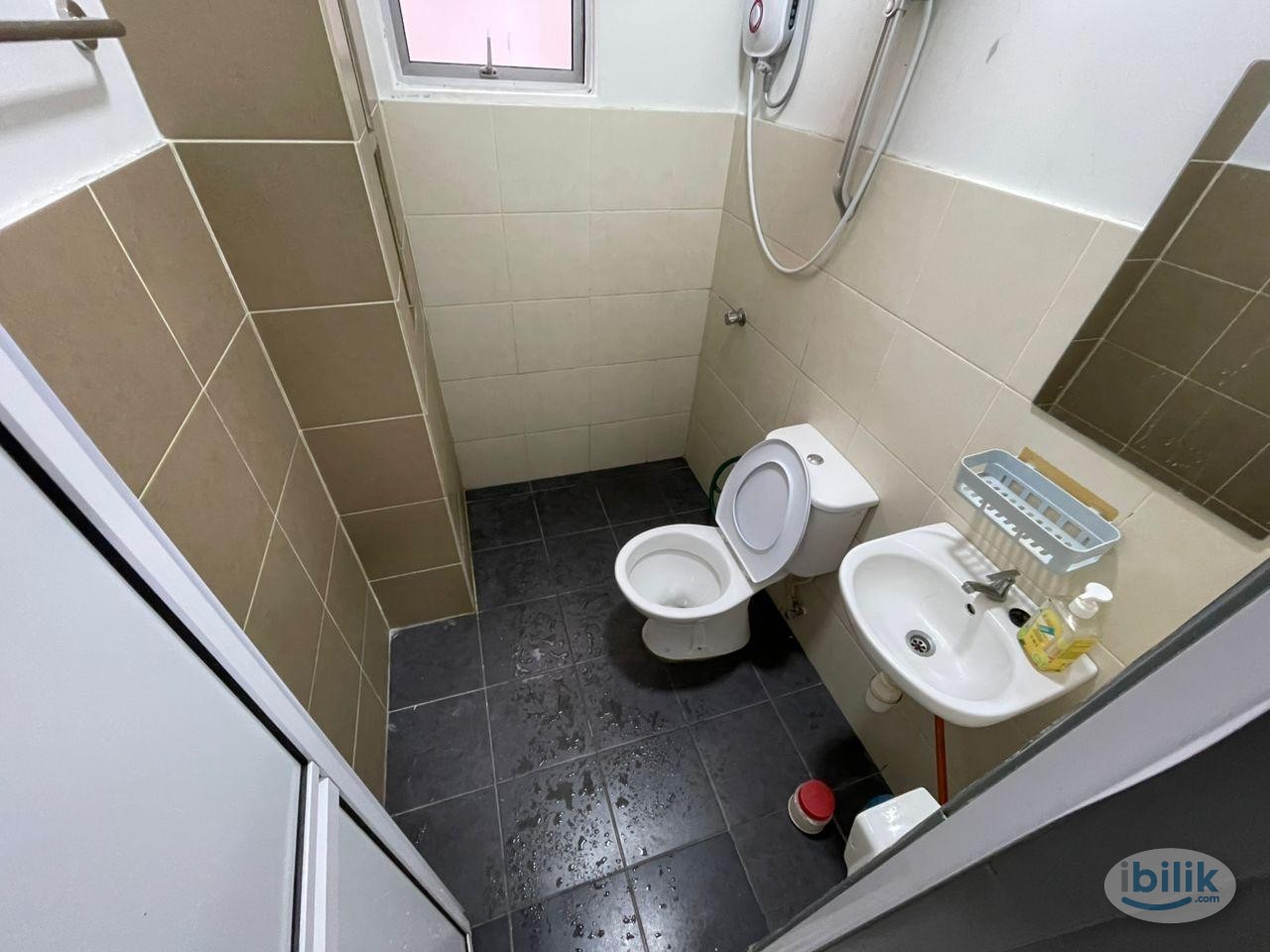 Master Room for Rent at Pangsapuri Suria 1 – Prime Location! - Image 4