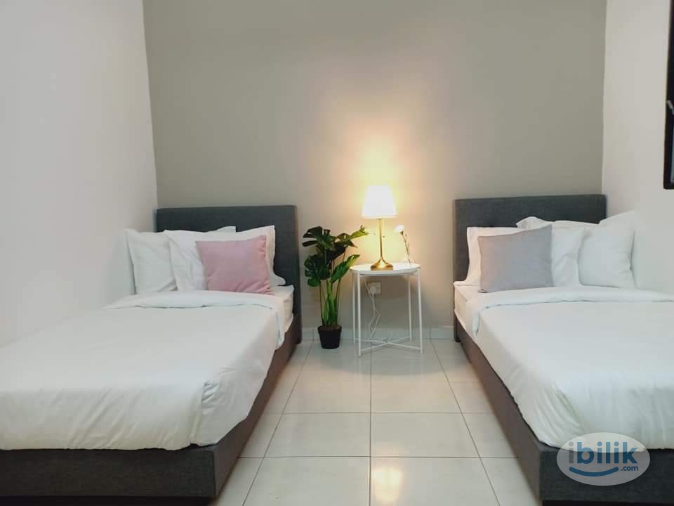 Free 1 month rent-Sunway 2pax sharing room (girl unit) - Image 1