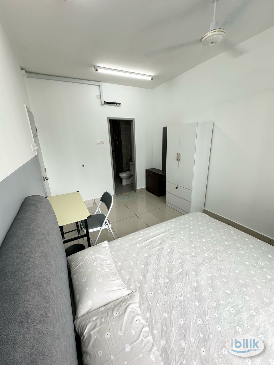 Master Room at Mizumi Residences, Kepong, MRT Kepong Baru and Metro Prima, Aeon Kepong, Metropolitan Lake Garden - Image 2