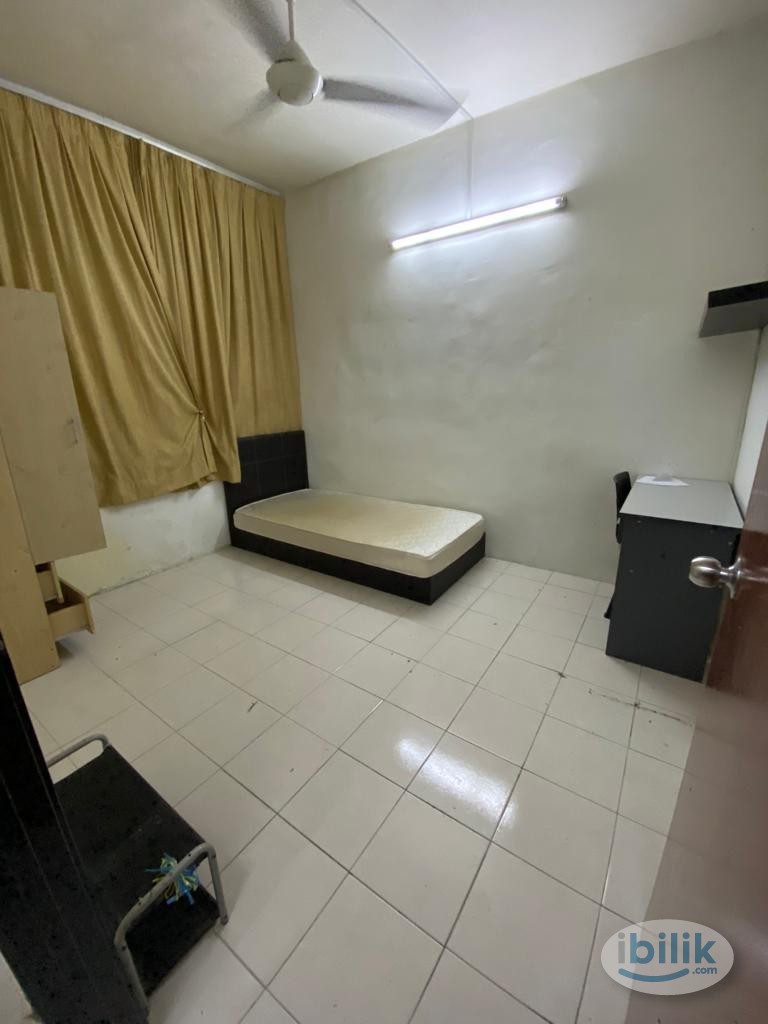 Medium Room - Female Only - Image 1