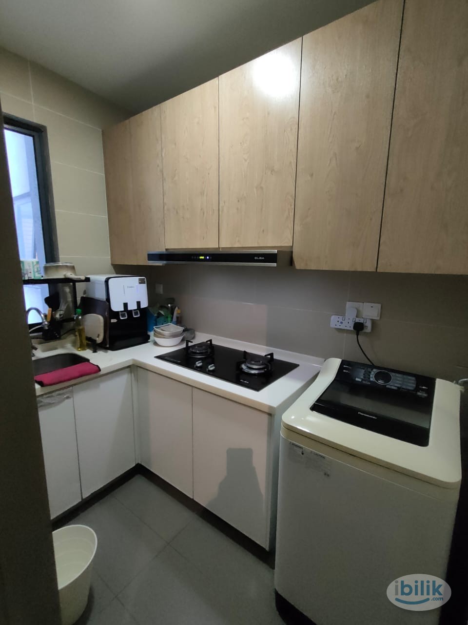 Master Room at LakePark Residence, Selayang - Image 3