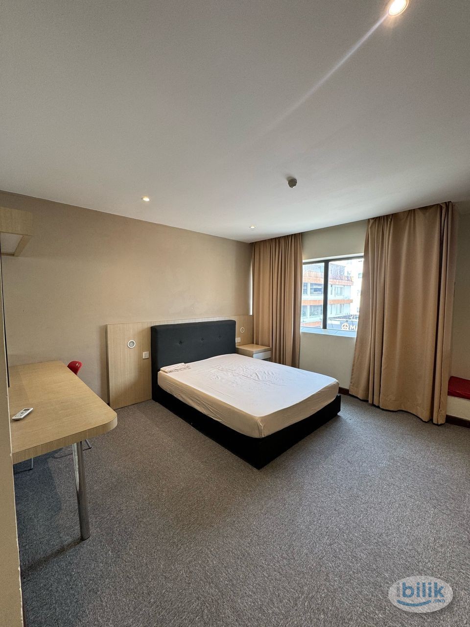 ❗️Zero Deposit❗️7 Mins Walk to LRT Pudu❗️Car Park Available❗️Super Nice Premium Master Room With Windows❗️ - Image 1