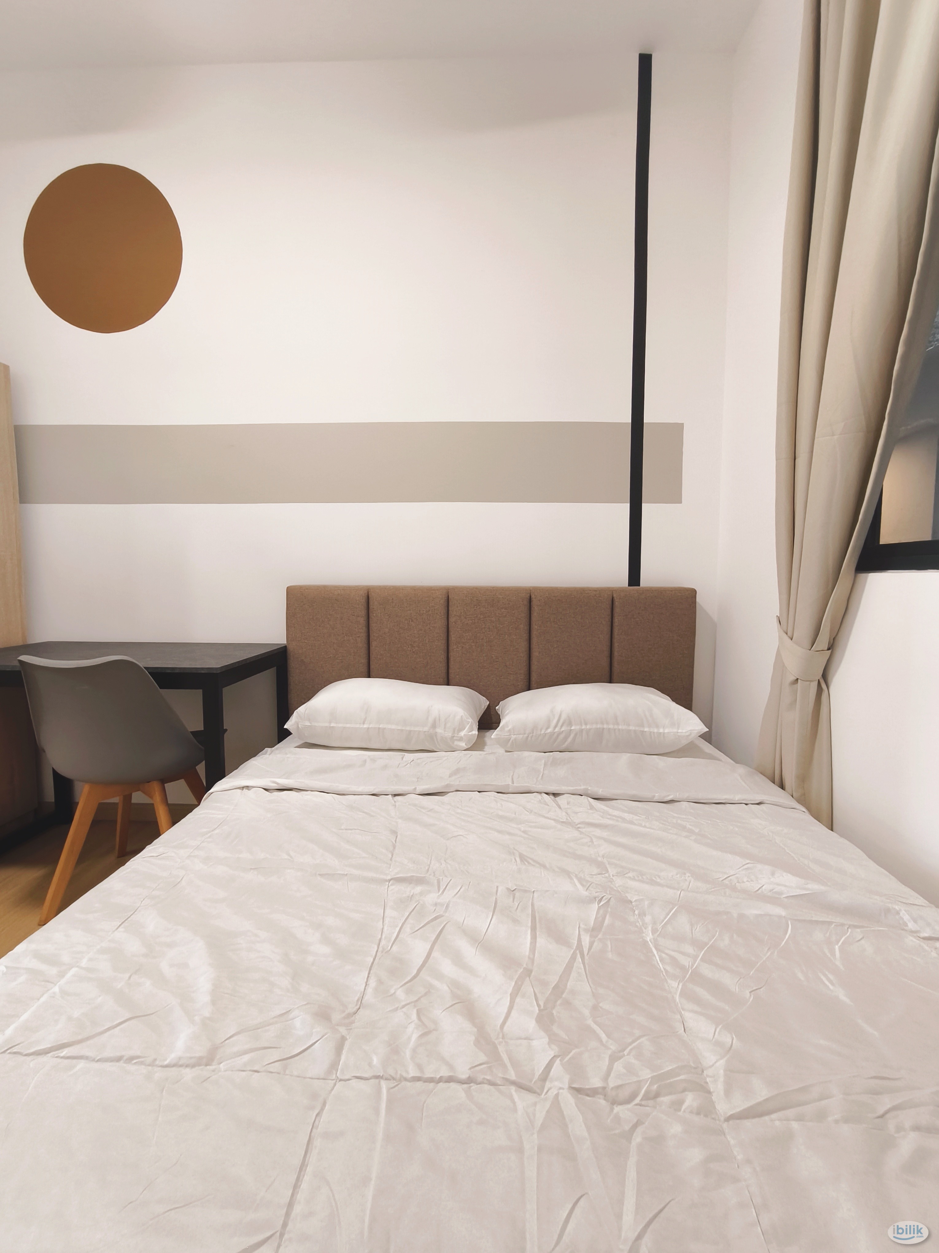 You City 3 Medium Room R3 – 🚉 Linked MRT Access + 🏪 Mall Convenience!。 - Image 3