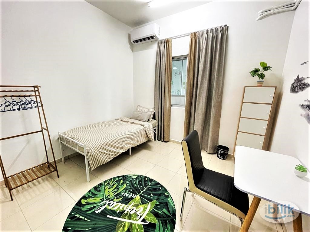 Room with Car Park @ Raja Uda, Mak Mandin, Butterworth - Image 1