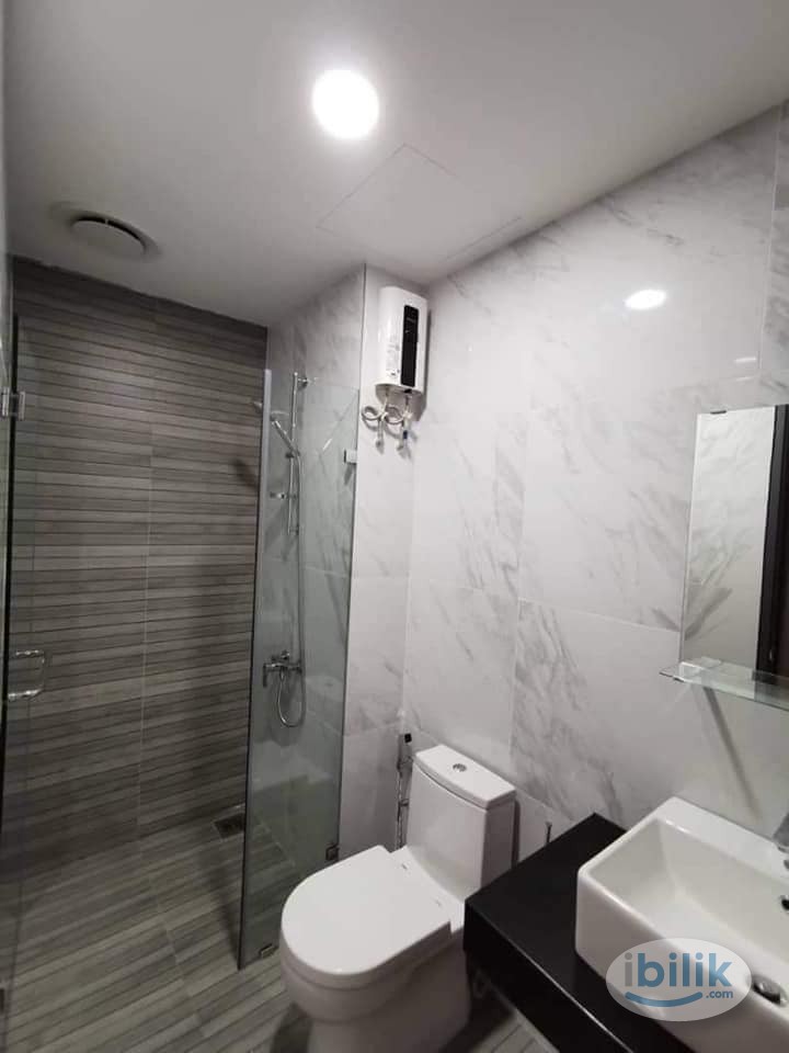 Special Offer Below Market Price Master Room at Emporis, Kota Damansara - Image 4