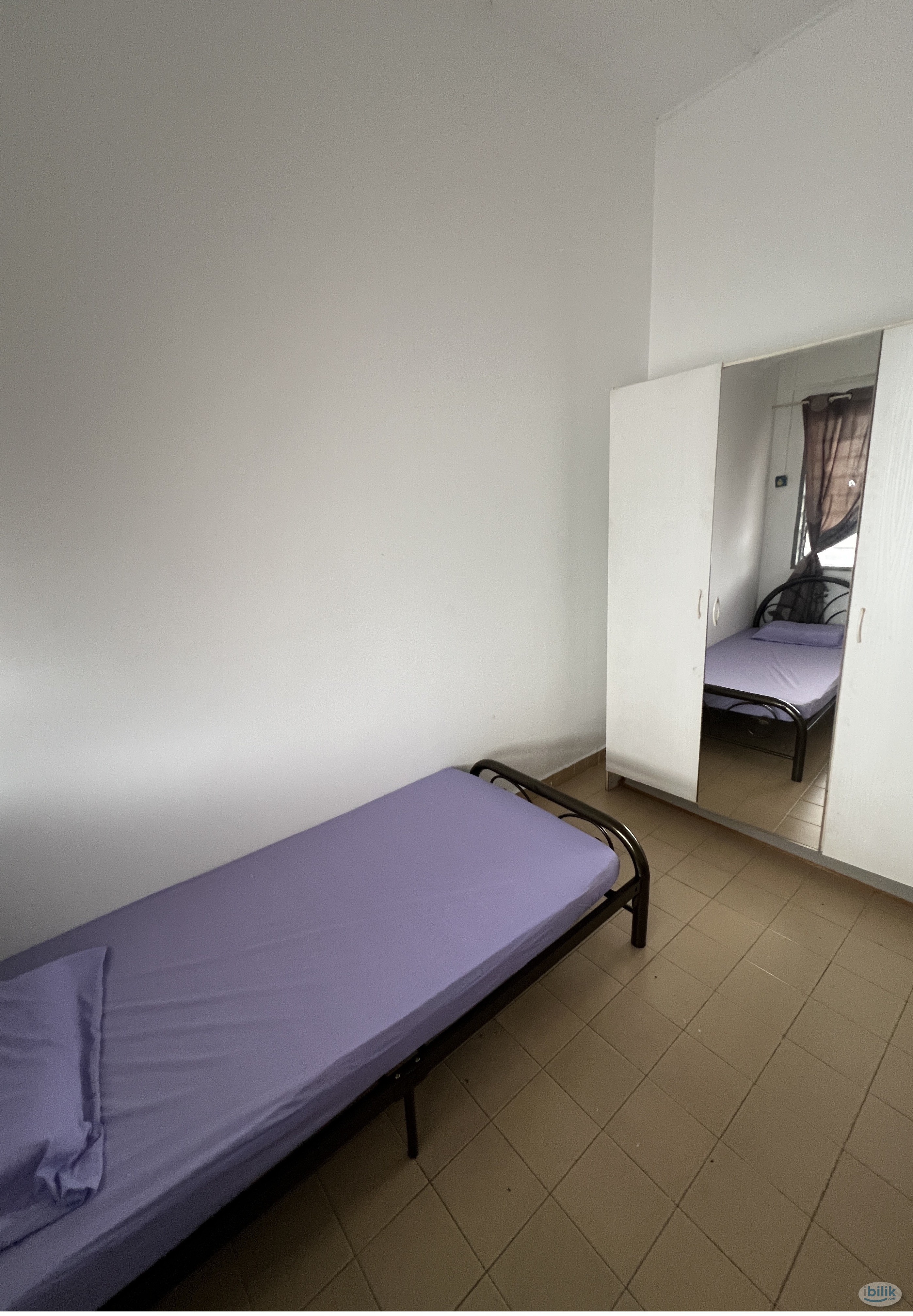 Bilik sewa Kajang twin bed - Image 2