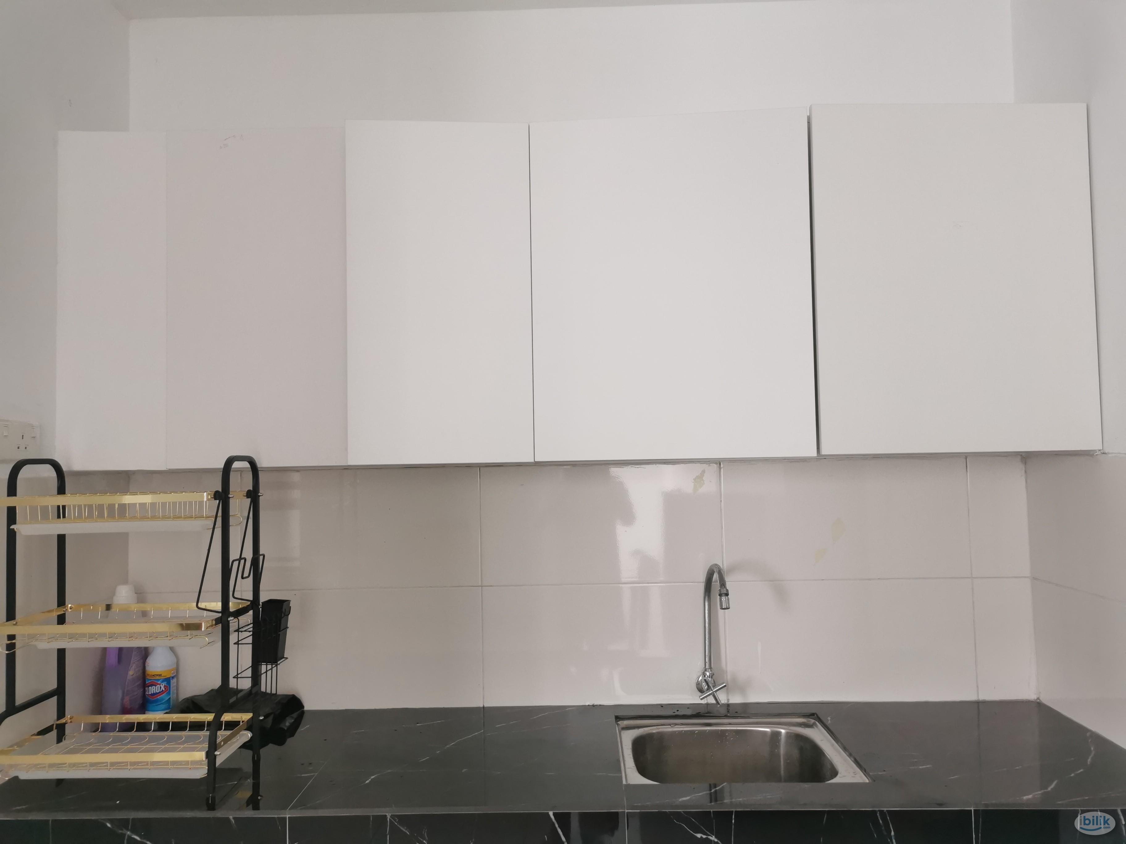 Middle Room at Zenith Residences, Kelana Jaya - Image 5