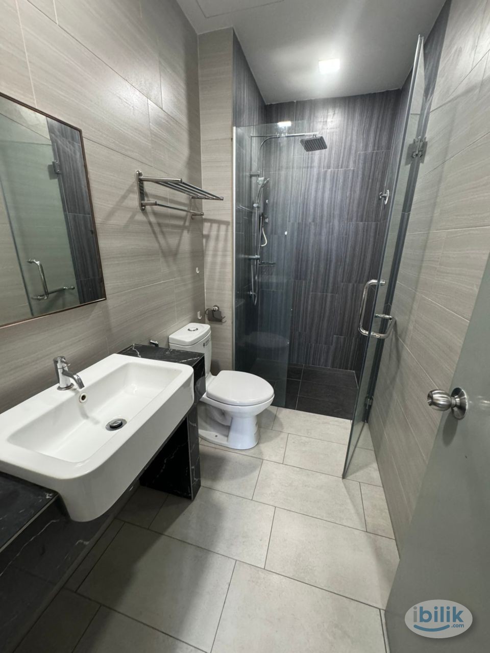 🔥Zero Deposit🔥 Fully Furnished 🛏️ Room For Rent Pudu, 5 min to LRT PUDU🌟WiFi 🌟Private Bathroom - Image 4