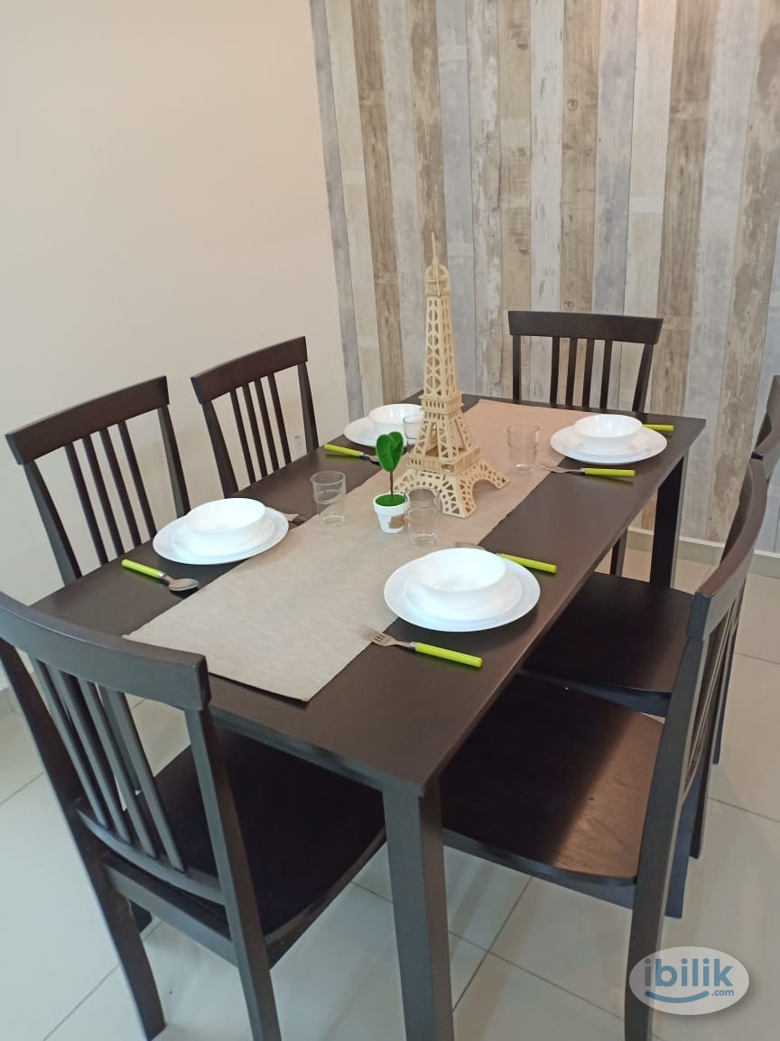 Middle Room at Rayaria, Ipoh - Image 1