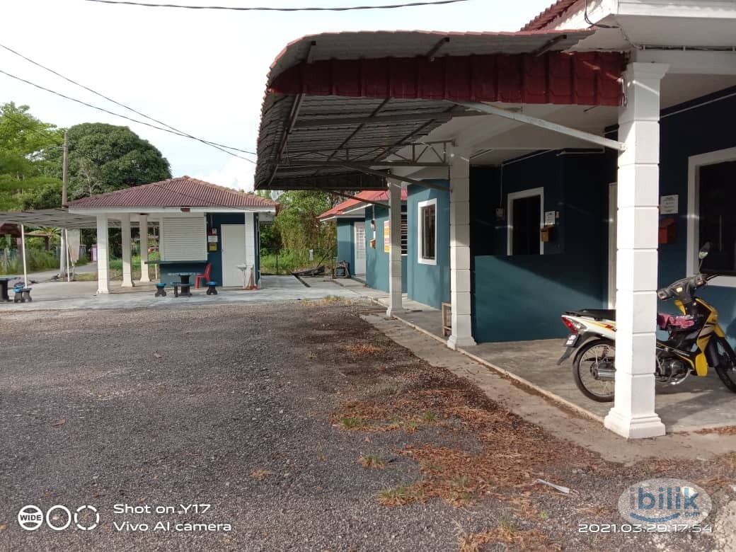Single Room at Sungai Udang, Melaka - Image 4