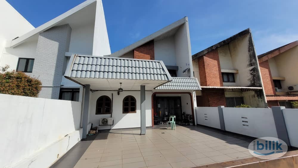 Female Unit👩🏻‍🦰👩🏻‍🦱👱🏻‍♀️ Comfort Room for Rent 🏡🛌SS 17 Subang Jaya 5 Walking Distance SS15 LRT🚉 - Image 3