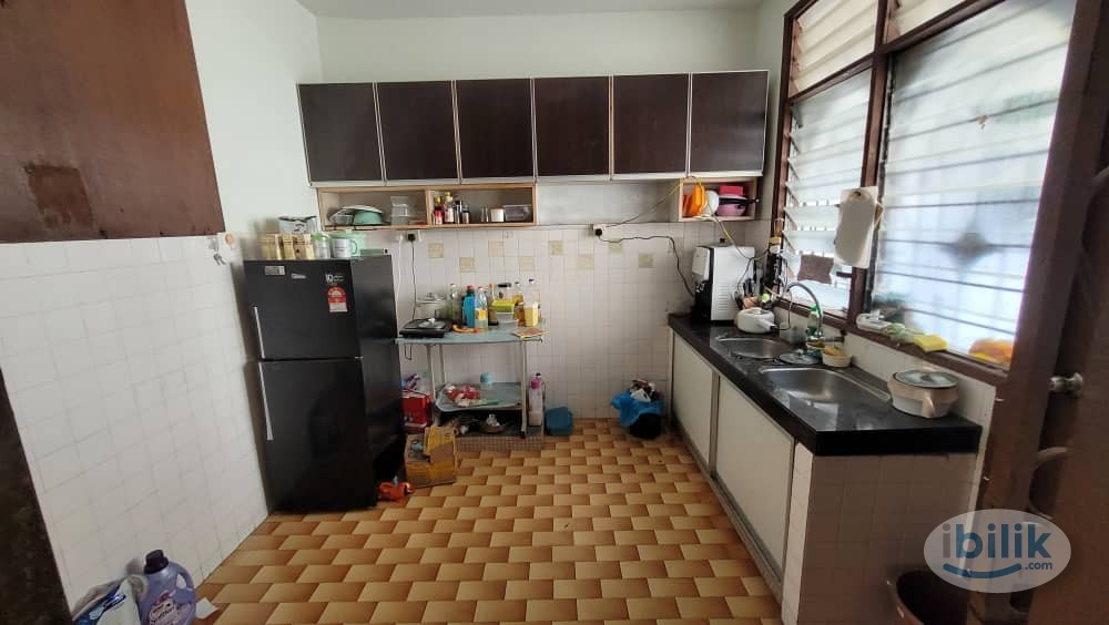 Female Unit👩🏻‍🦰👩🏻‍🦱👱🏻‍♀️ Comfort Room for Rent 🏡🛌SS 17 Subang Jaya 5 Walking Distance SS15 LRT🚉 - Image 4