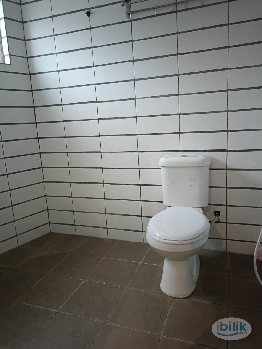 Super Convinience room Nearby IJN❗😍. 0 deposit room with private bathroom🤯😍 - Image 4