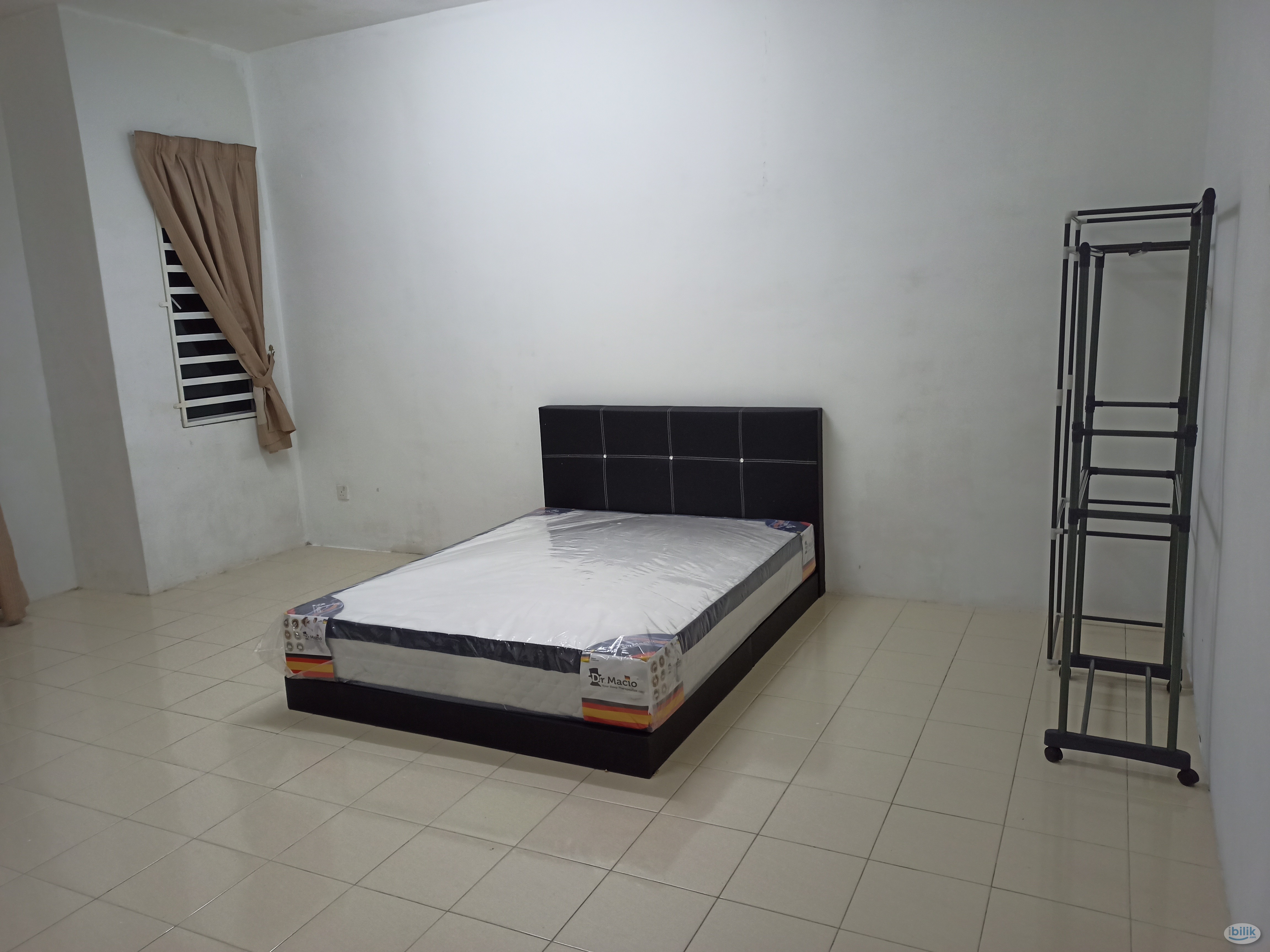Master Room at Kulim Utama2, Kedah - Image 3