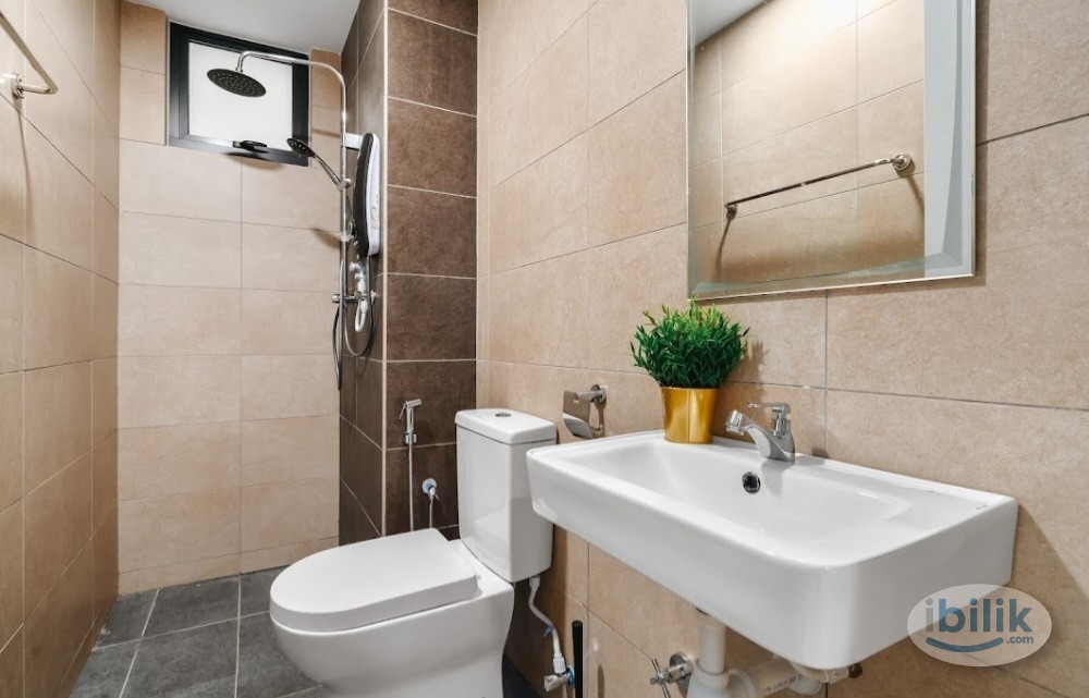 Cozy Studio at Emporis Kota Damansara - Image 5