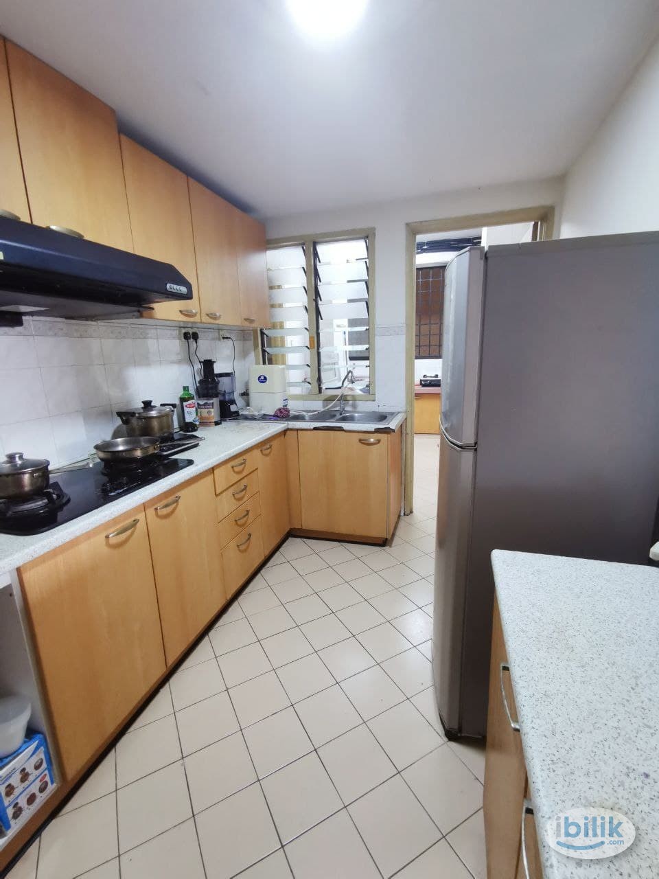 Middle Room at Vista Komanwel, Bukit Jalil - Image 4