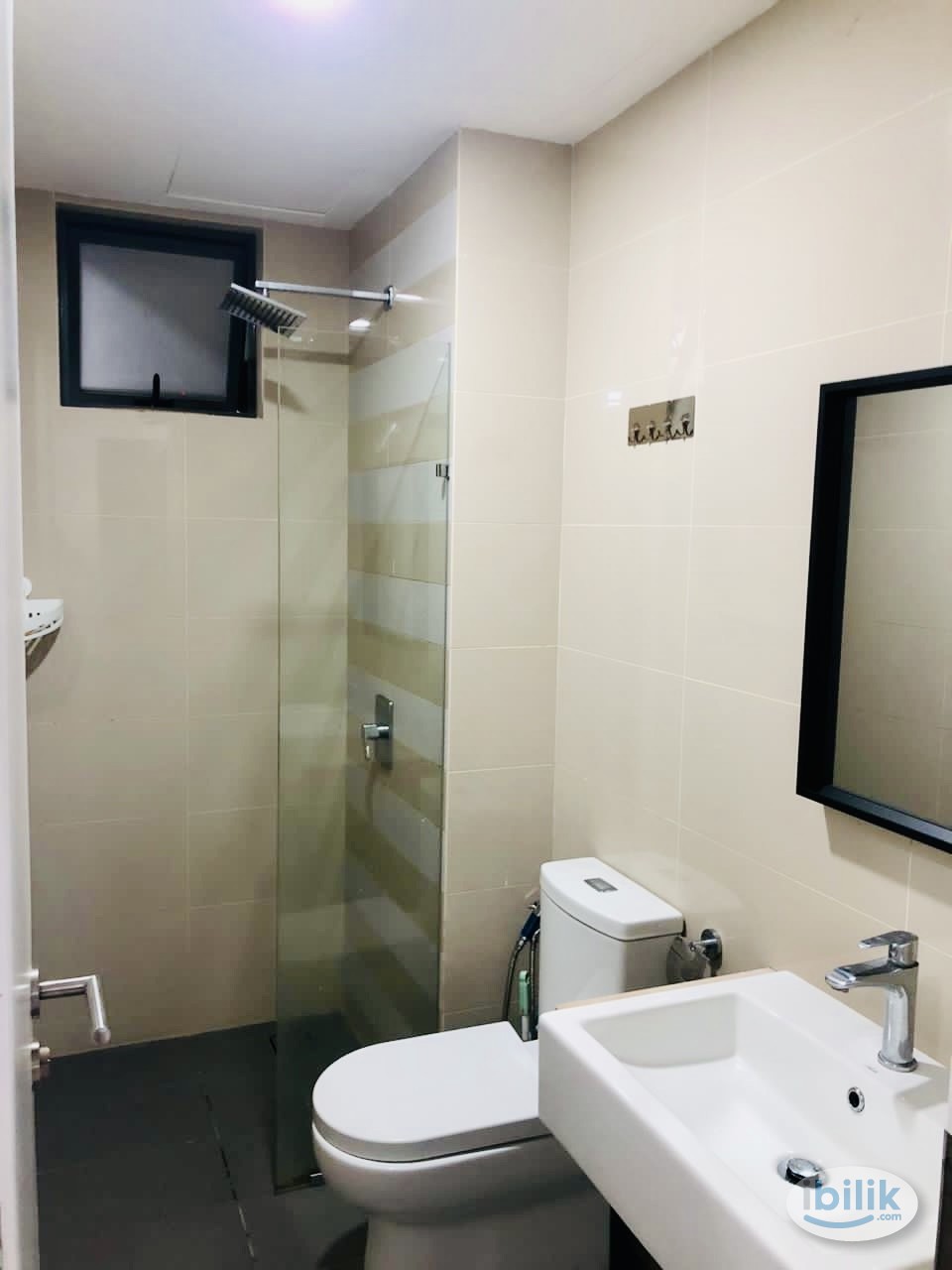 Big Middle Room at United Point Residence, Kepong - Image 3