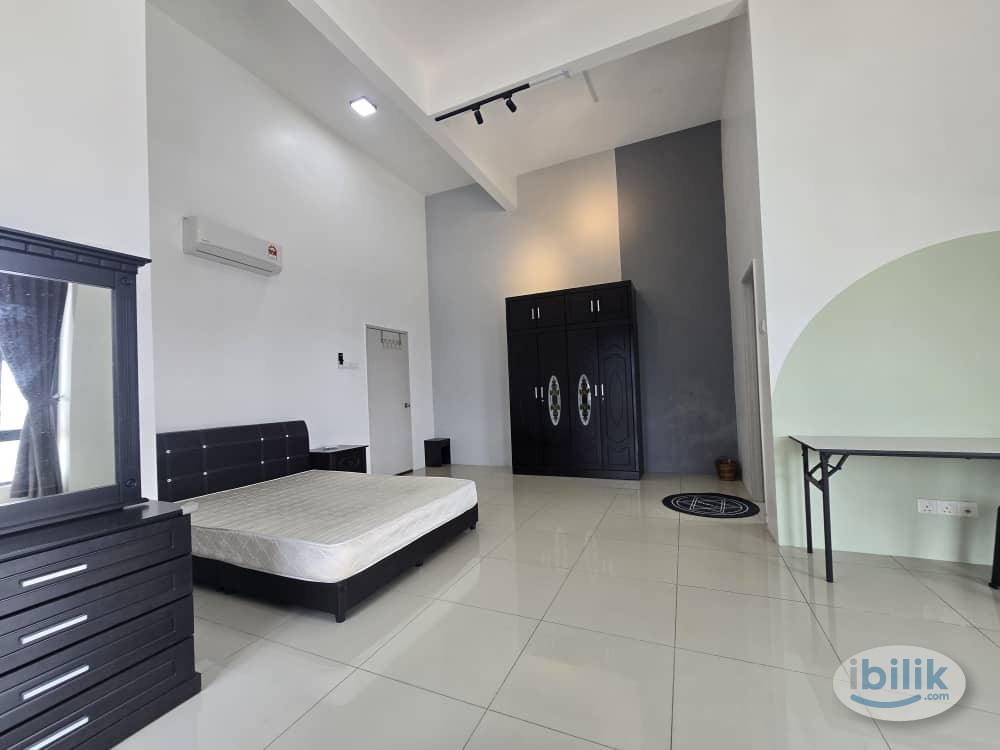 Master Room at Jelutong, Penang - Image 2