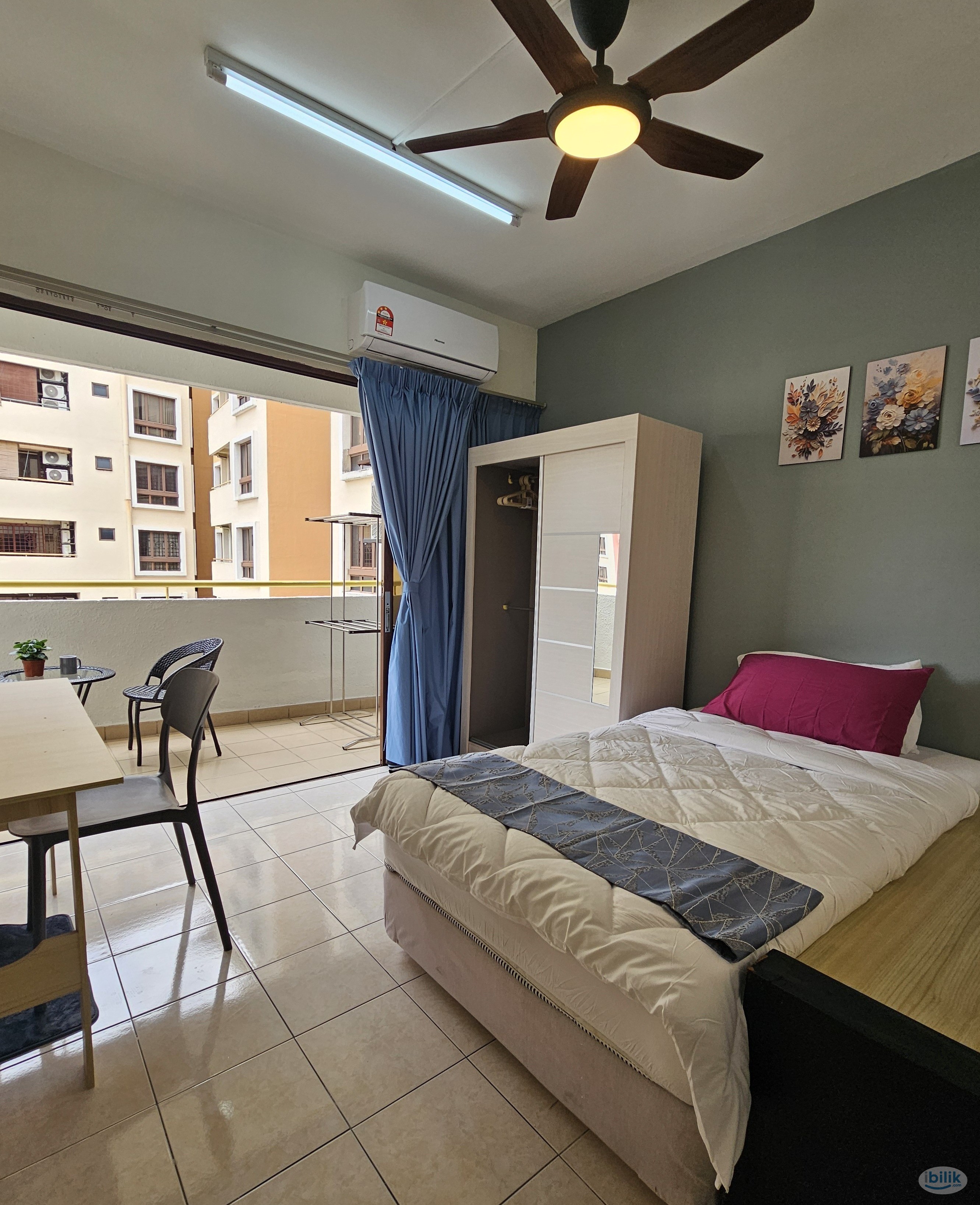 [Female ONLY] Middle Room with Private Patio at Palm Spring, Kota Damansara - Image 1