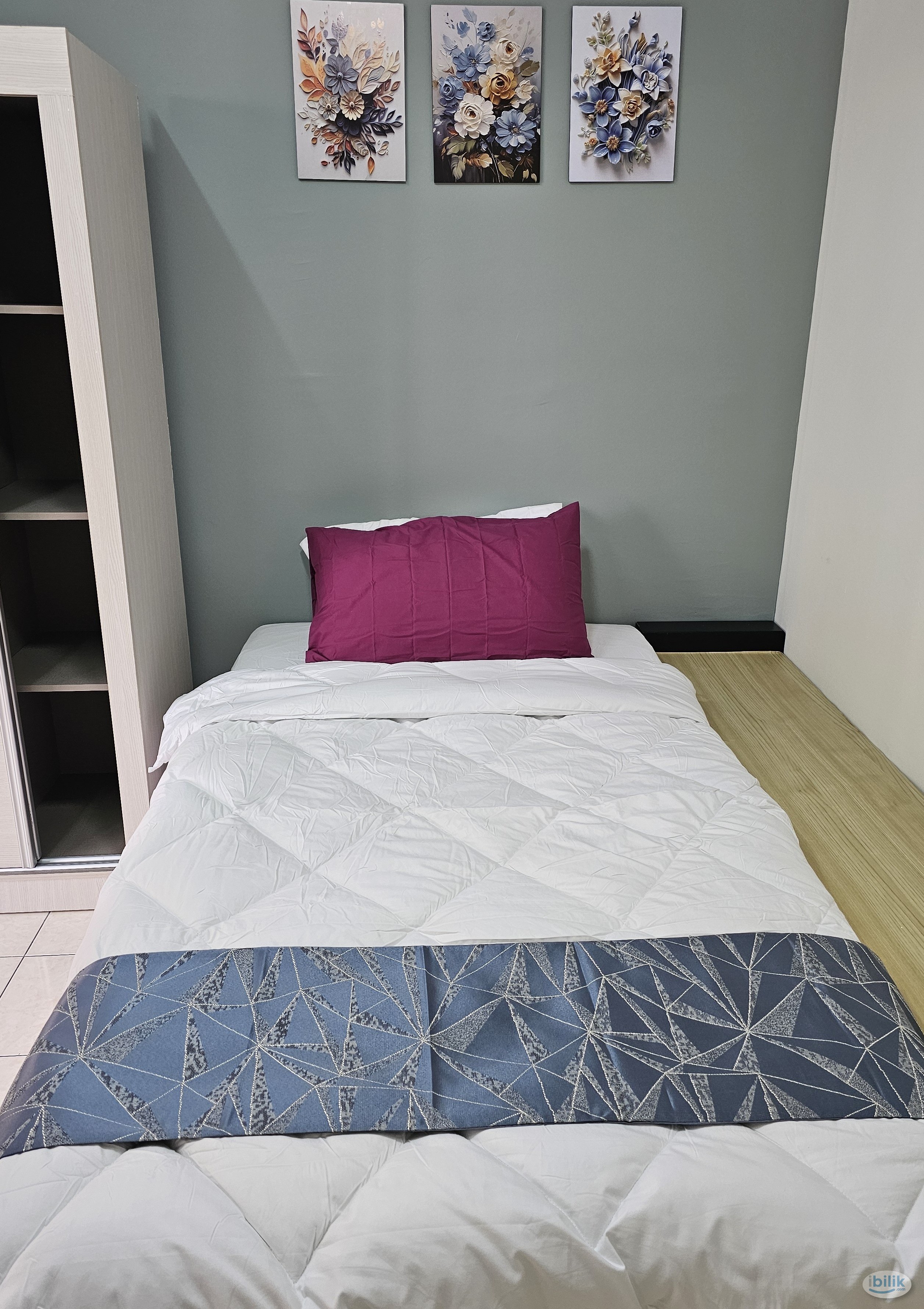 [Female ONLY] Middle Room with Private Patio at Palm Spring, Kota Damansara - Image 2