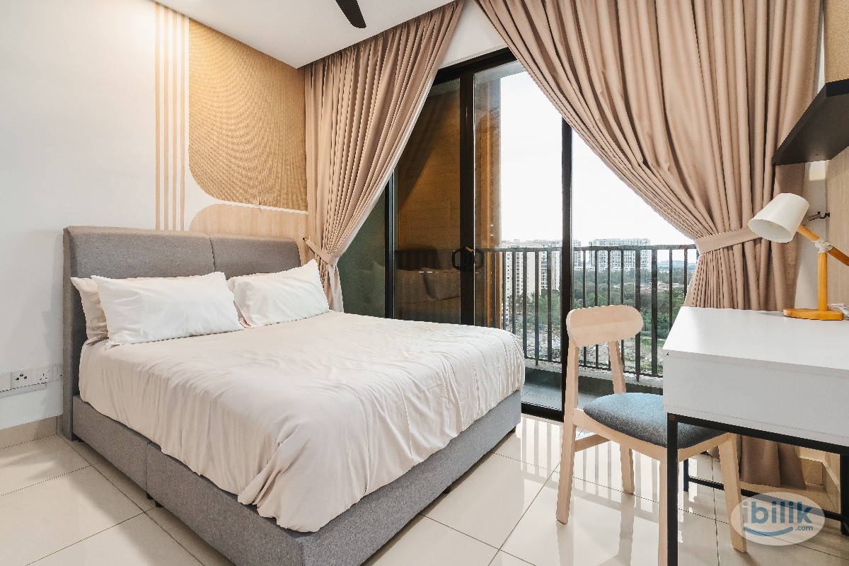 AraTre Residence Cozy Middle Room near to LRT Ara Damansara - Image 1