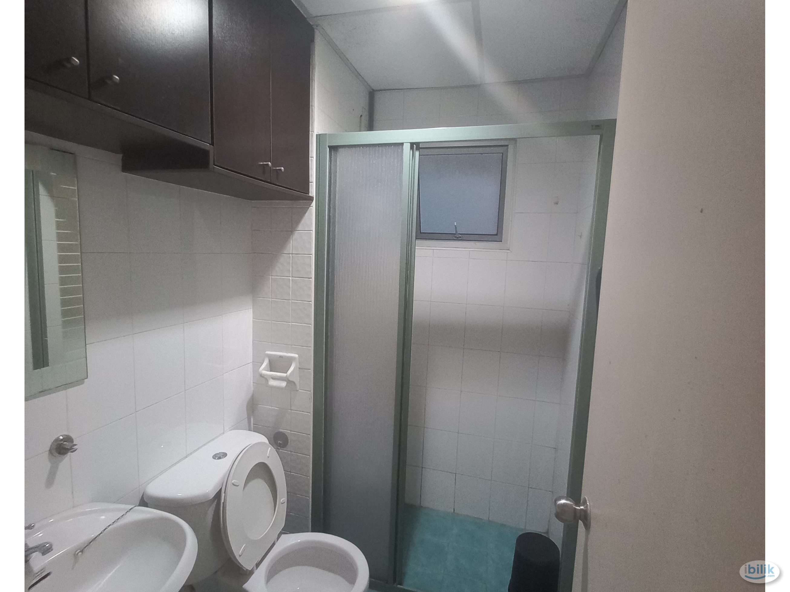 FEMALE MIDDLE Room at Metropolitan Square, Damansara Perdana - Image 2