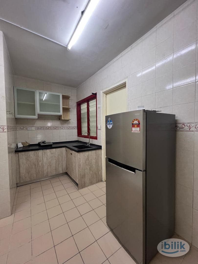 Single Room at Flora Damansara, Damansara Perdana - Image 3