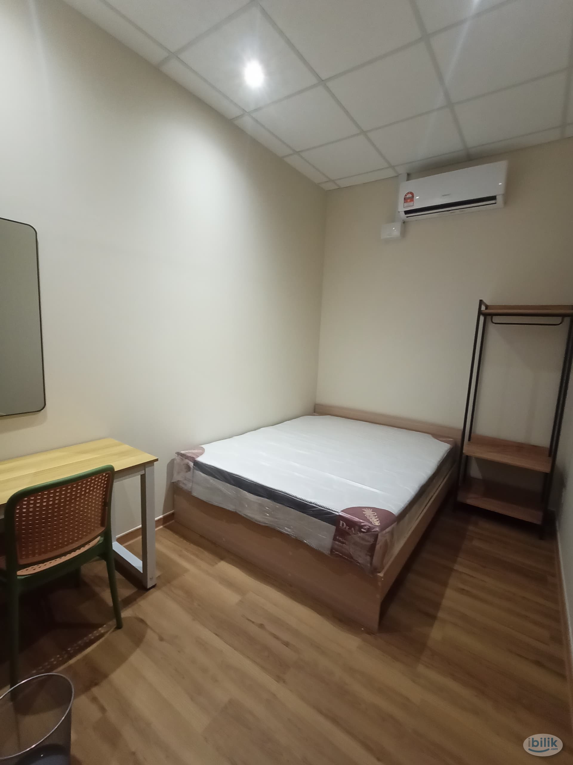 0 deposit Room near Taman OUG🤩 9 min to Mid Valley Megamall🚘 Facilities provided✨ - Image 1