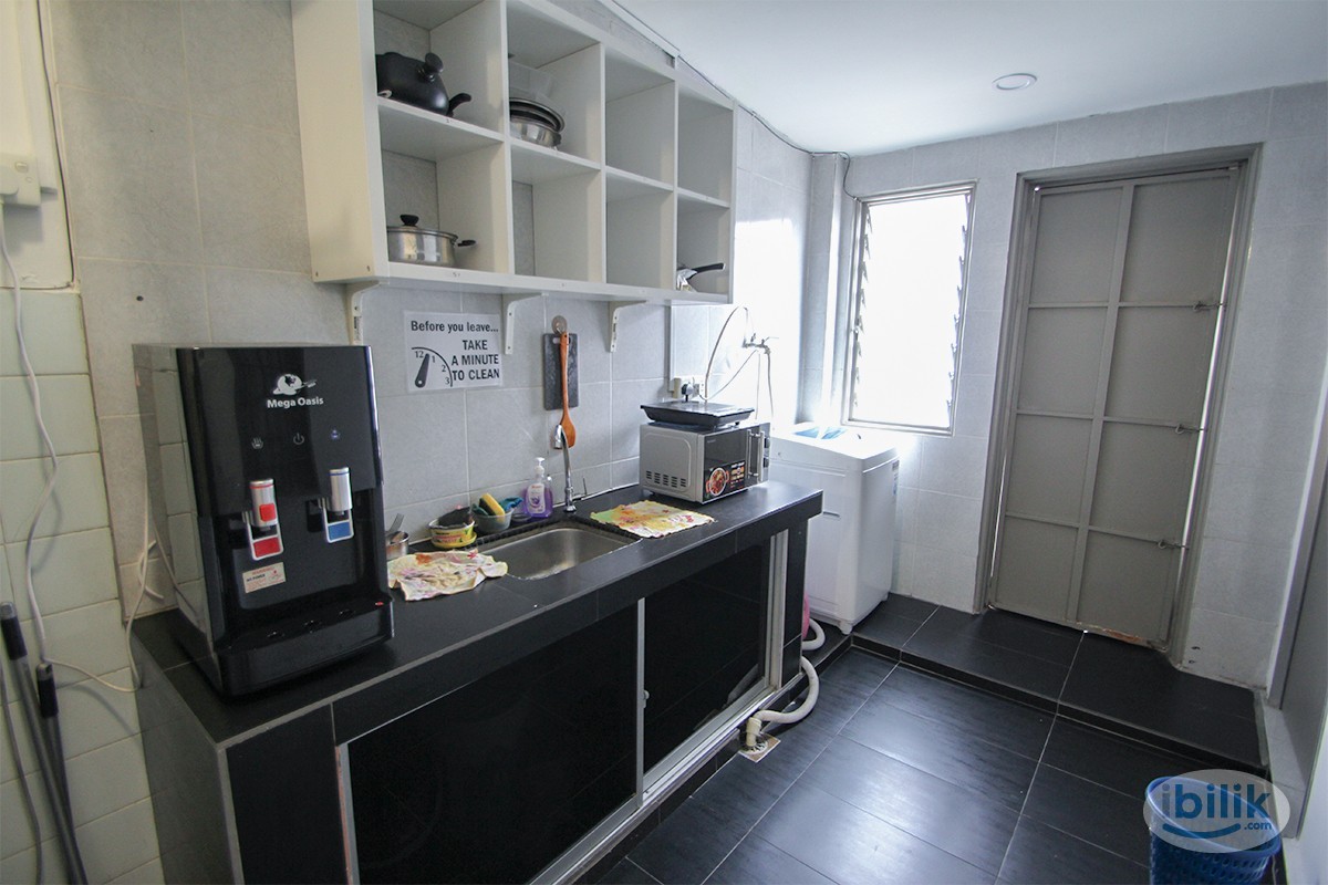 Single Room with bathroom & ac.. - Image 2
