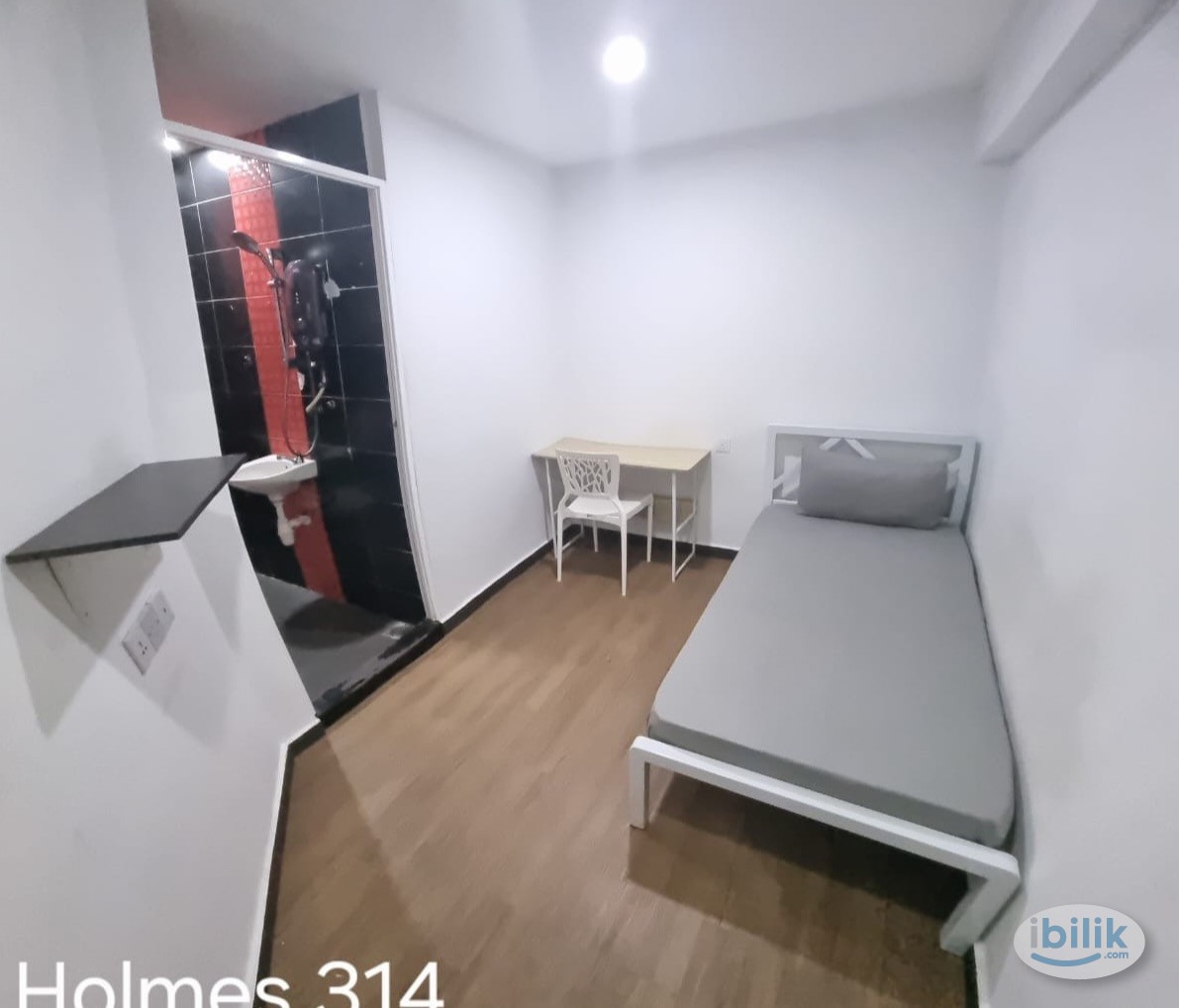 🔥*Single Room with Bathroom @ SS 4 near LRT Kelana Jaya Station🚝, Petaling Jaya, Selangor - Image 1