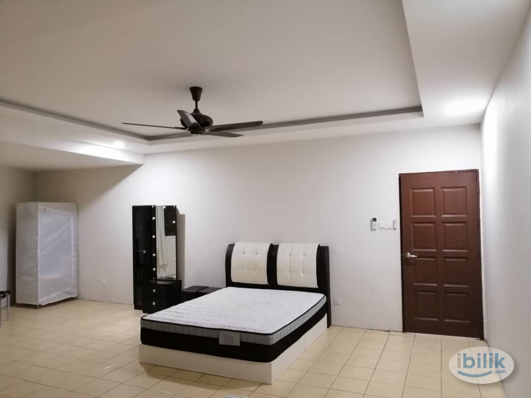 Big Room at Sri Petaling, Kuala Lumpur - Image 1