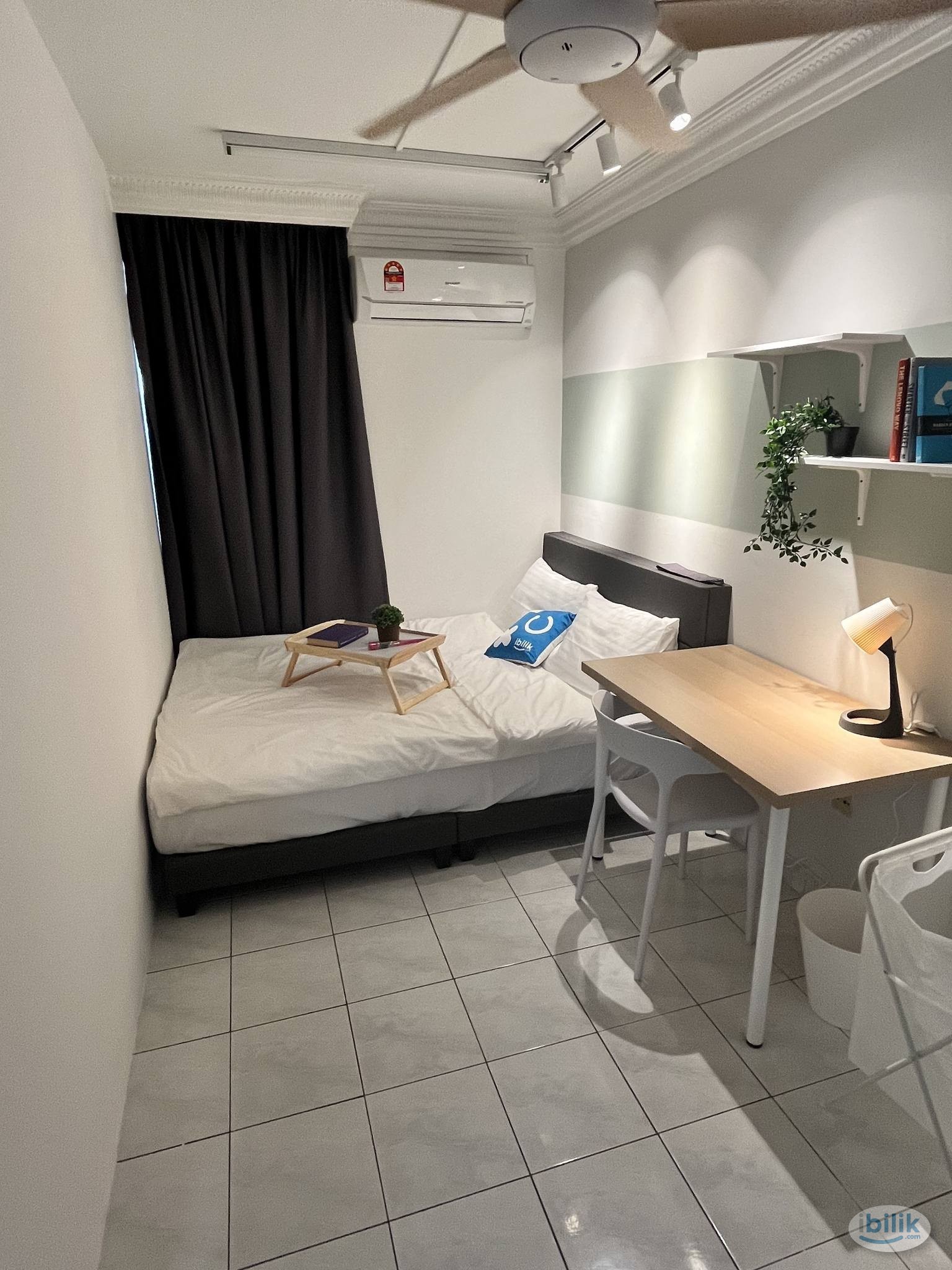 Middle Room at Kenanga Point, Pudu - Image 1