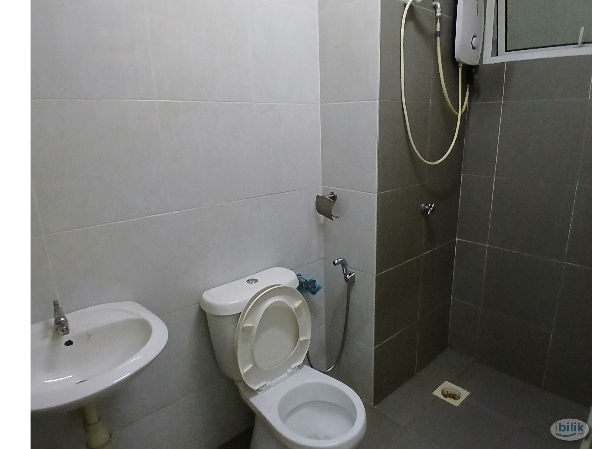 Studio at Saville @ D'Lake, Puchong (Prefer Female)   - Image 2