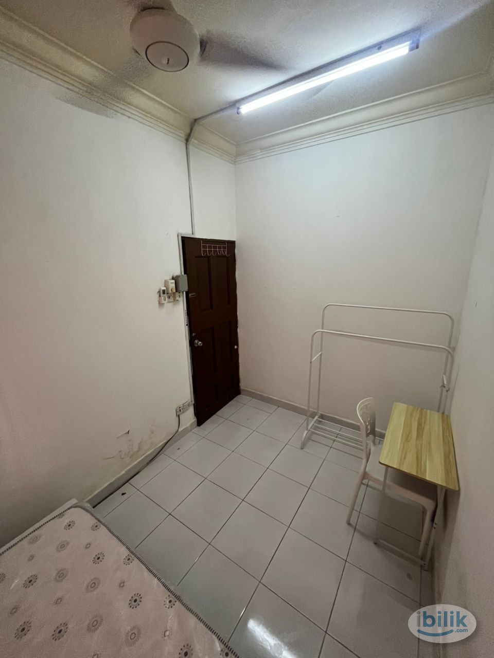 ‼️LOW DEPOSIT‼️✨SEKSYEN 17 PETALING JAYA MIDDLE ROOM FOR RENT ✨🤩🤩 - Image 3