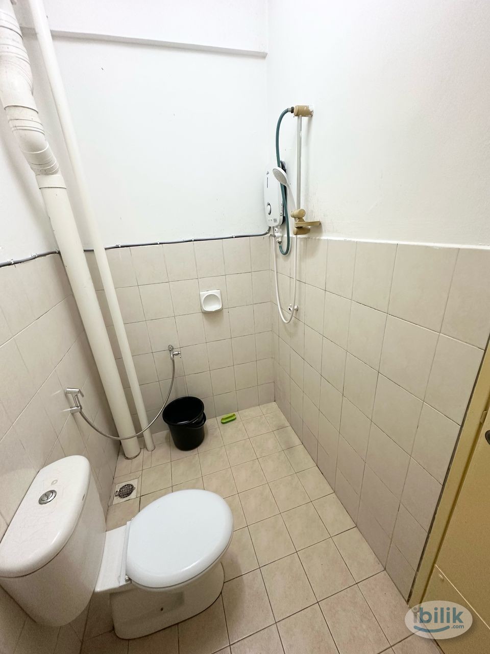 Master Room at Vista Mutiara, Kepong - Image 3