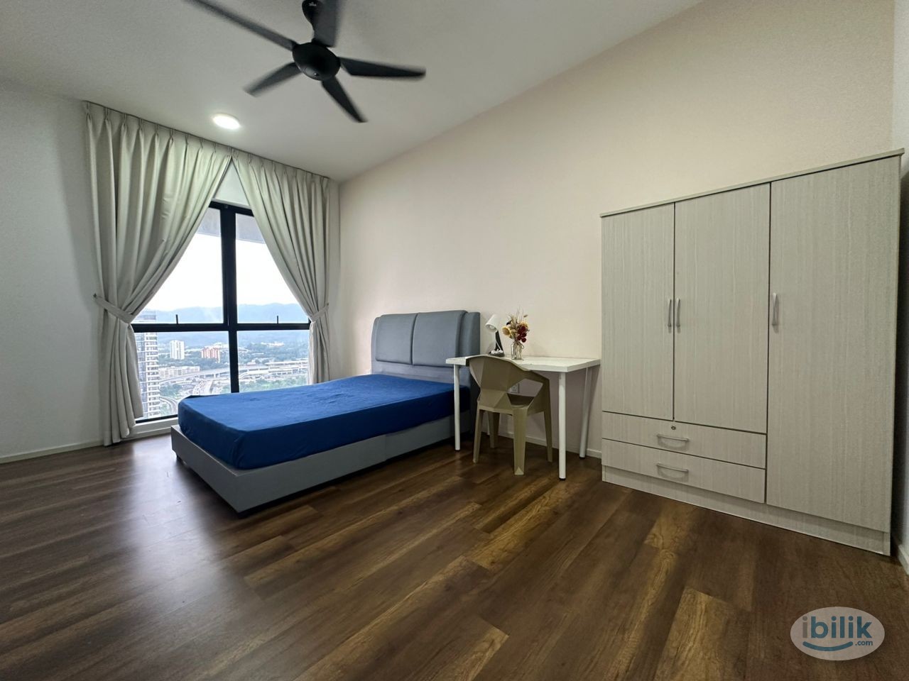 Master Room at SQWhere, Sungai Buloh - Image 1