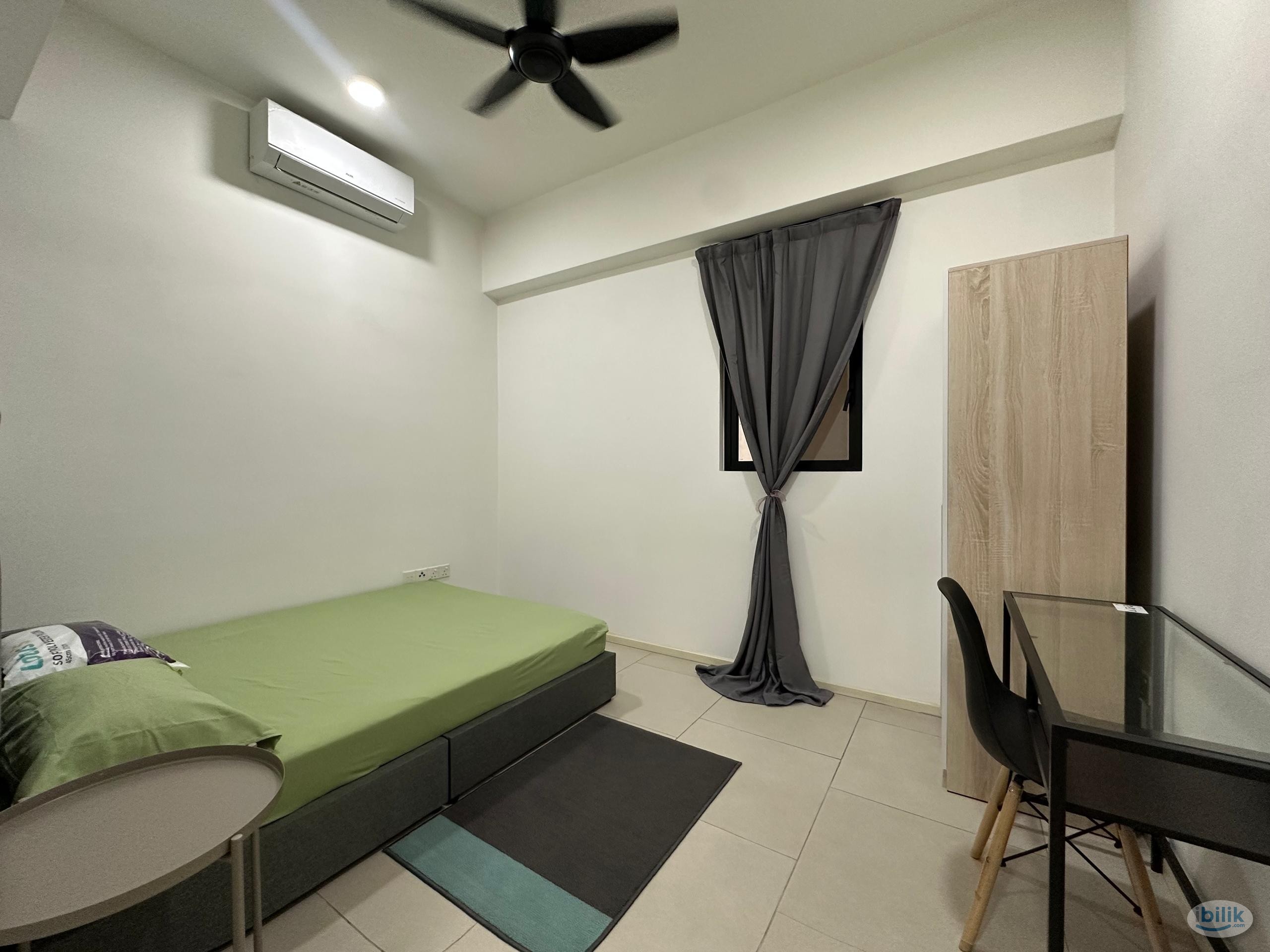 Middle Room at SQWhere, Sungai Buloh - Image 1
