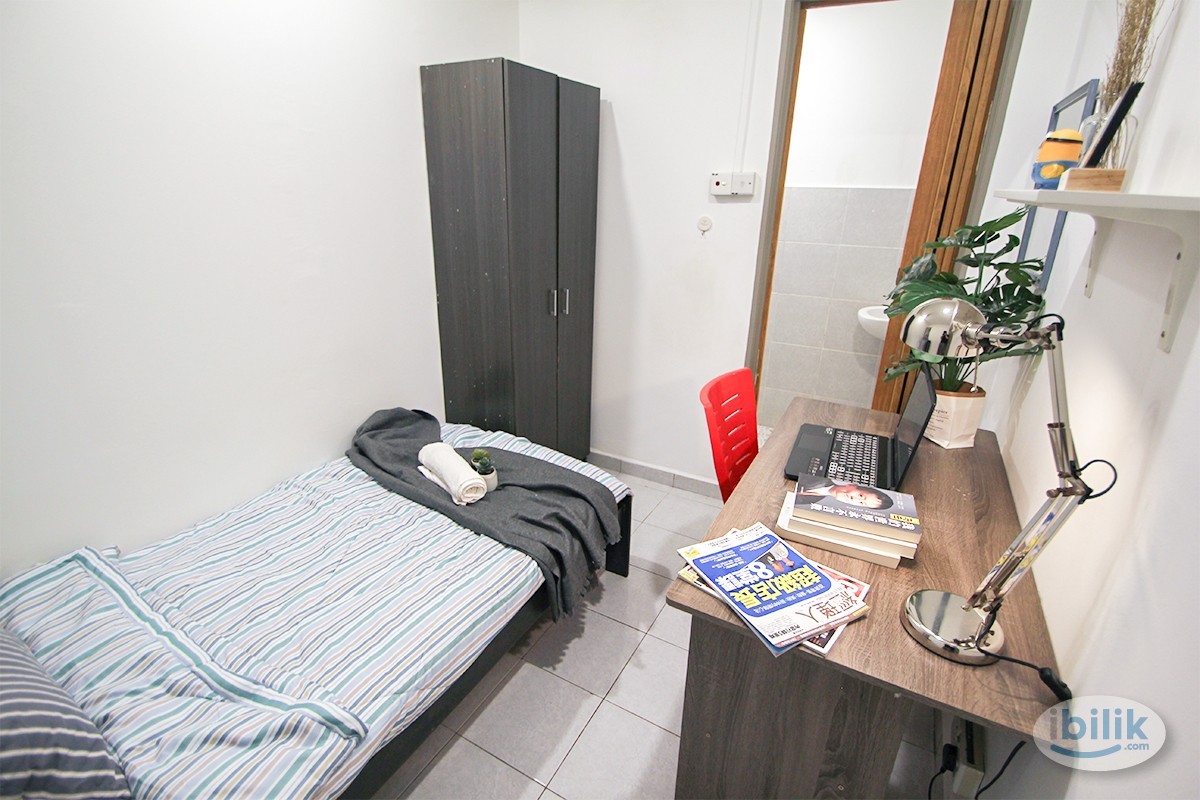 Single Room with private bathroom at PJS 7, Bandar Sunway`` - Image 1