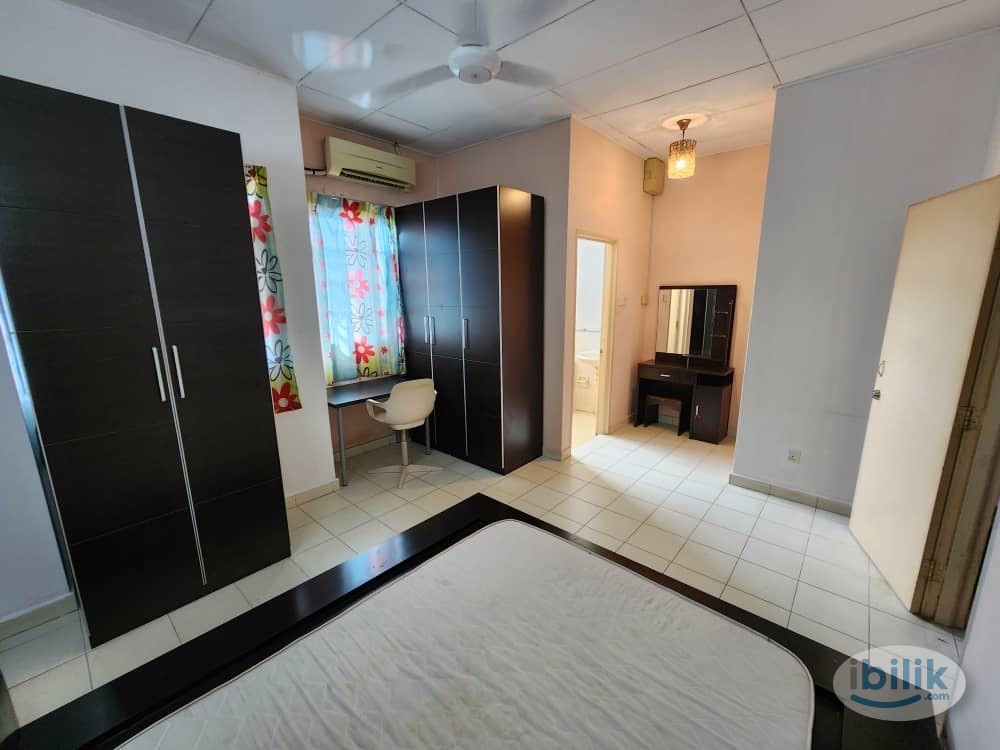 🏡 New Master Room for Rent – Taman Puchong Utama 📦 Move In Immediately! 🧹 Free Cleaning ✨ 📶 Free WiFi ✅ Comfortable & Co - Image 2
