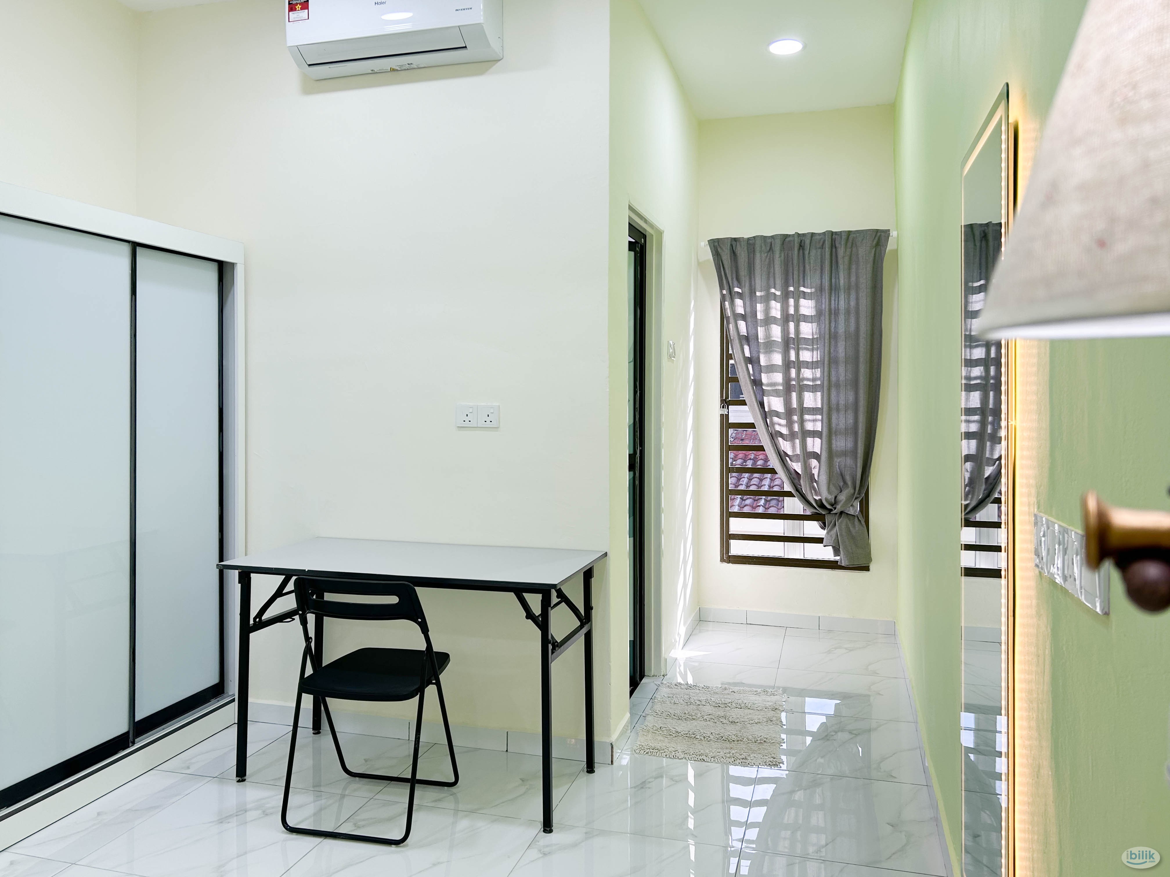 (Female only) Aircond room with Bathroom at Taman Perak, Ipoh - Image 2
