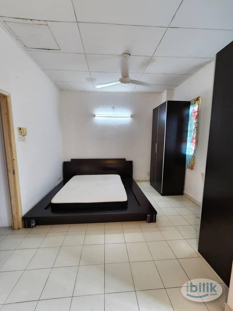🤗SUPER SPACIOUS MASTER ROOM AT Bandar Bukit Puchong 2🤗 🔥MOVE IN IMMEDIATELY🔥🔥🌈TRUSTED AGENT🌈 - Image 1