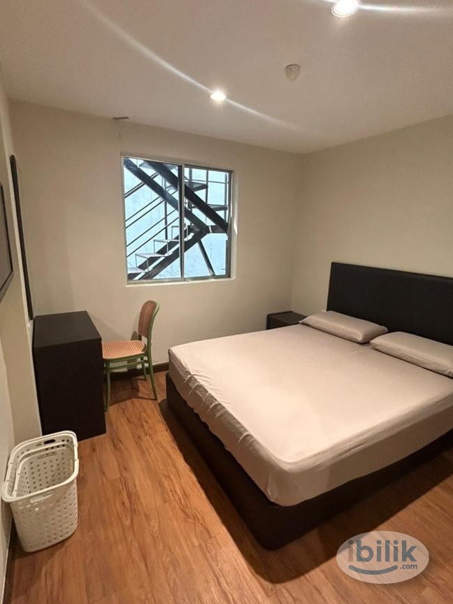 Masteroom nearby Centre i-City 😍With Zero deposit😍❗️Move in immediately ❗️Privte bathroom 🔥 - Image 1