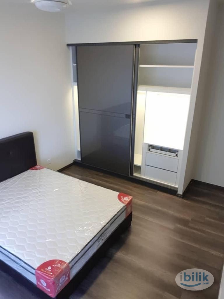 FREE WIFI+ALL UTILITIES, BIG Master Room at The Rainz, Bukit Jalil - Image 2