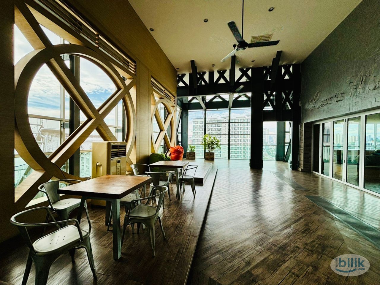 Single Room at VERVE Suites, Old Klang Road - Image 4