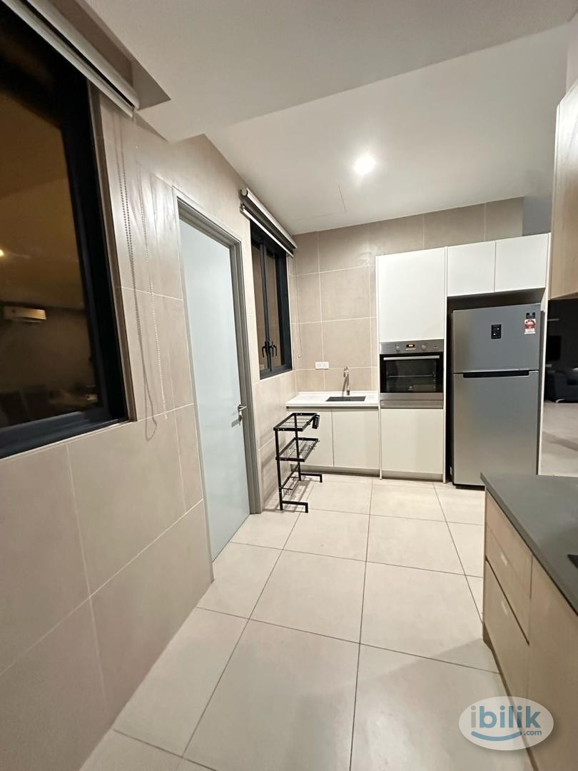 Single Room at KL Gateway Premium, Bangsar South - Image 4
