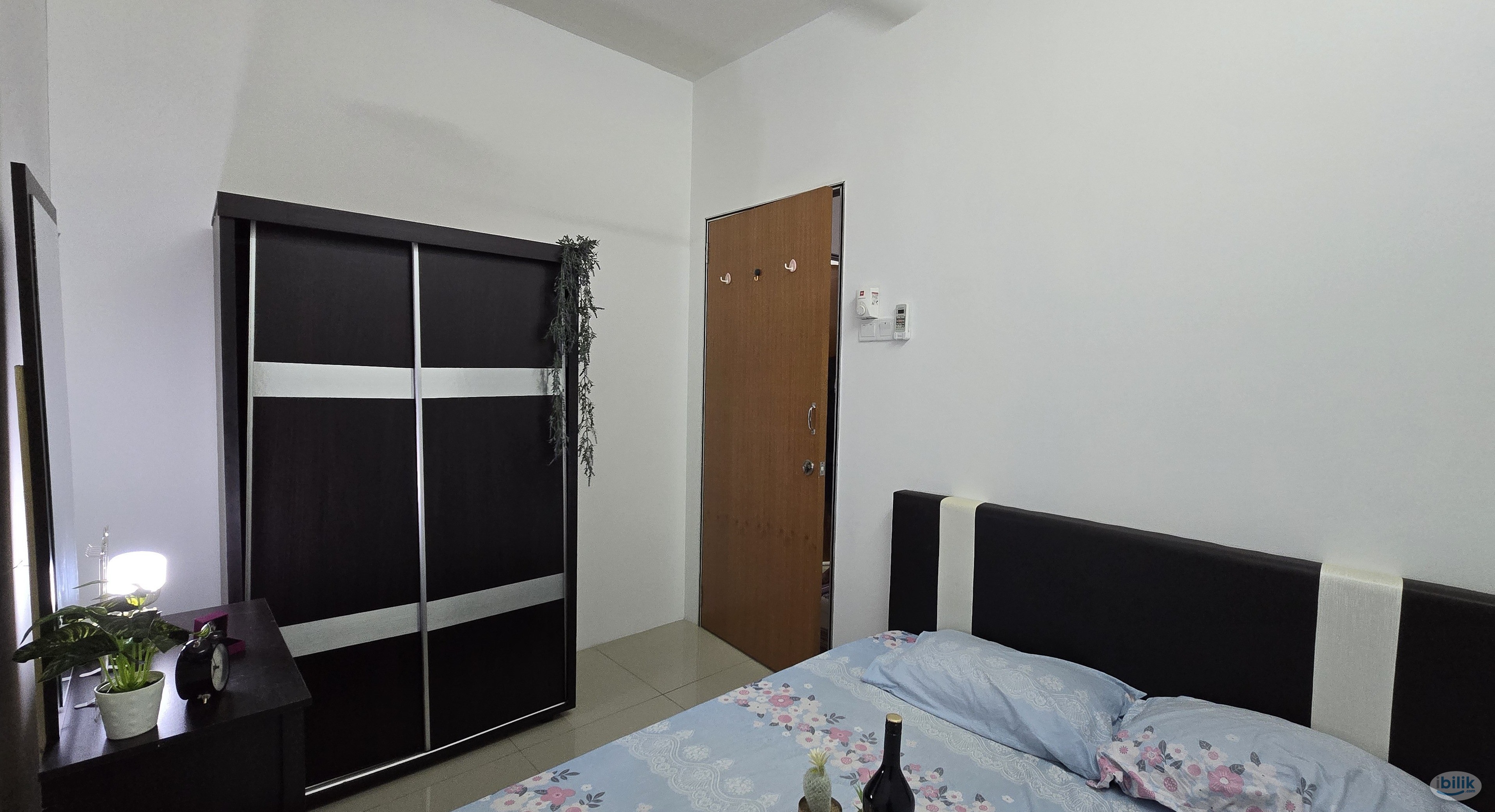 ( Include Utility) AIR COND room share bathroom - Image 1