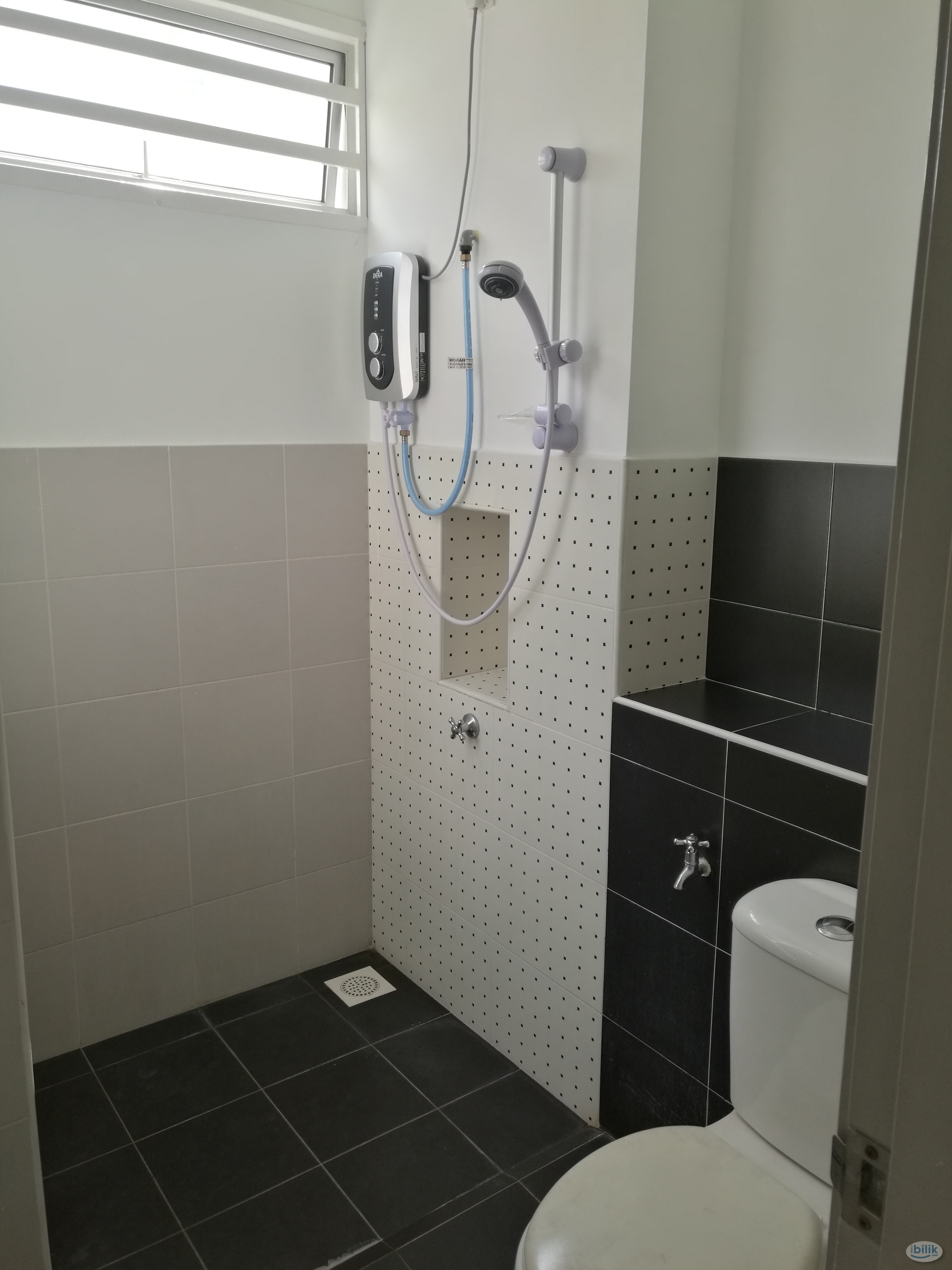 NO AGENT FEE: Master Room at Bukit Indah, Johor Bahru @ Gated & Guarded - Image 4